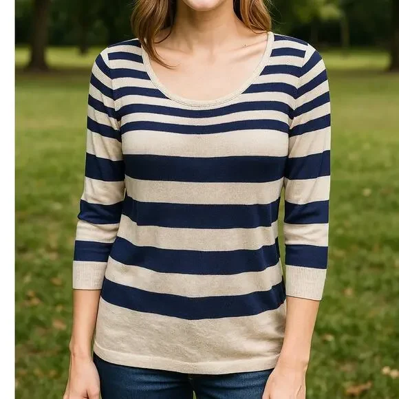 LOFT Sweaters 23 Loft Ann Taylor Small Womens Creamblue